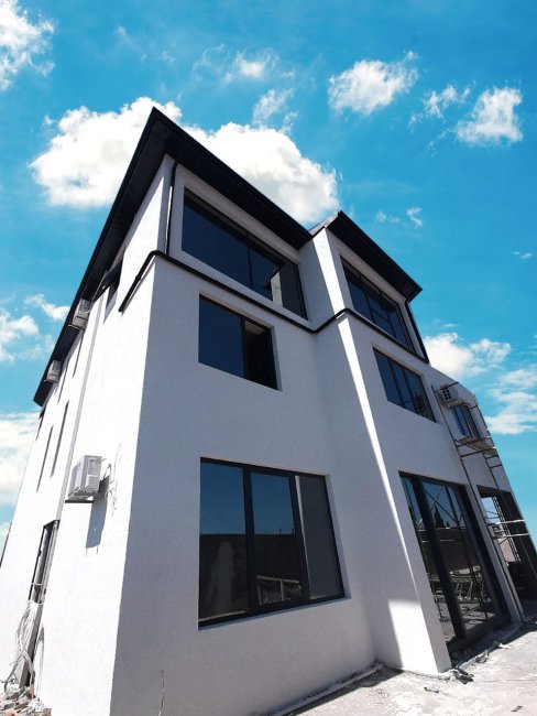 Həyət evi üçün görülən daş yunu işi